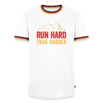 Laufen Sie hart. Härterer Trail. - Männer Kontrast-T-Shirt - Weiß/Dreifarbig - Vorne - AI Model Female 172 light (172cm) & AI Model Male 185 light (185cm)