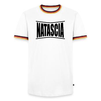 T-Shirt Natascia T-Shirt Geschenkidee - Männer Kontrast-T-Shirt - Weiß/Dreifarbig - Vorne - AI Model Female 172 light (172cm) & AI Model Male 185 light (185cm)