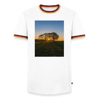 Temple Newham tree sunrise - Men's Ringer Shirt - white/tricolour - Front - AI Model Female 172 light (172cm) & AI Model Male 185 light (185cm)