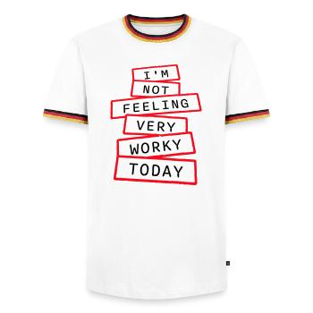 I'm Not Feeling Very Worky Today Faul Arbeit Humor - Männer Kontrast-T-Shirt - Weiß/Dreifarbig - Vorne - AI Model Female 172 light (172cm) & AI Model Male 185 light (185cm)