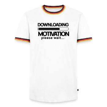 Motivation herunterladen. Bitte warten - Männer Kontrast-T-Shirt - Weiß/Dreifarbig - Vorne - AI Model Female 172 light (172cm) & AI Model Male 185 light (185cm)