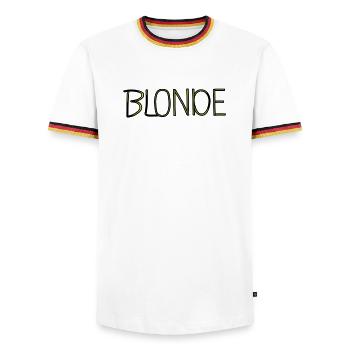 Blonde - Männer Kontrast-T-Shirt - Weiß/Dreifarbig - Vorne - AI Model Female 172 light (172cm) & AI Model Male 185 light (185cm)