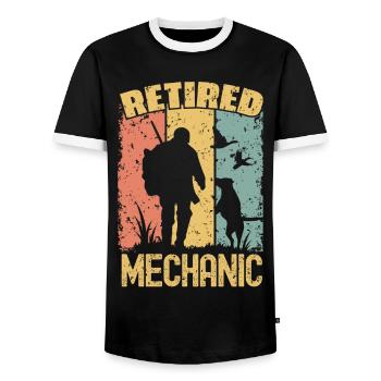 Jagd pensionierter Mechaniker - Männer Kontrast-T-Shirt - Schwarz/Weiß - Vorne - AI Model Female 172 light (172cm) & AI Model Male 178 light (178cm)
