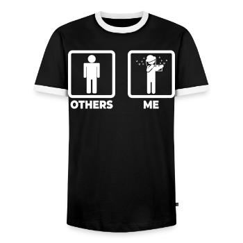 Figure de bâton d’apiculteur - T-shirt contrasté Homme - noir/blanc - Devant - AI Model Female 172 light (172cm) & AI Model Male 178 light (178cm)