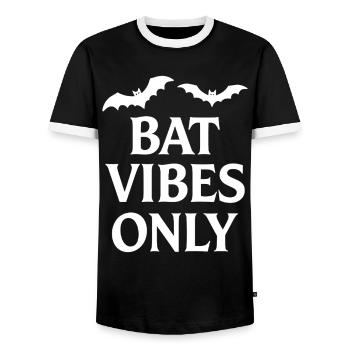 Fledermaus-Vibes für Grusel-Fans - Männer Kontrast-T-Shirt - Schwarz/Weiß - Vorne - AI Model Female 172 light (172cm) & AI Model Male 178 light (178cm)