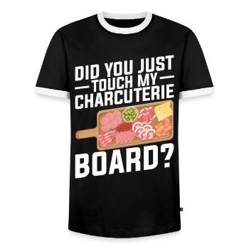 Charcuterie Artist Board mit Deckel-Käse - Männer Kontrast-T-Shirt - Schwarz/Weiß - Vorne - AI Model Female 172 light (172cm) & AI Model Male 178 light (178cm)
