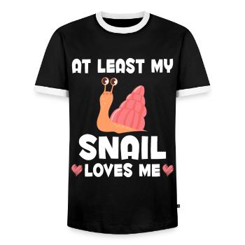 Schnecke liebt mich Frauen Lustig - Männer Kontrast-T-Shirt - Schwarz/Weiß - Vorne - AI Model Female 172 light (172cm) & AI Model Male 178 light (178cm)