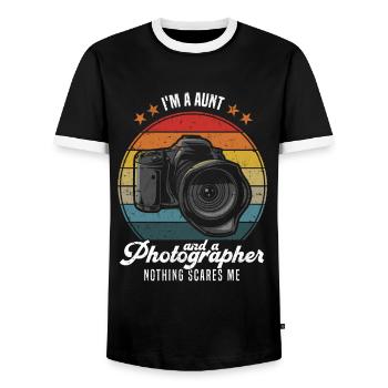 Photographie Je suis tante et photographe - T-shirt contrasté Homme - noir/blanc - Devant - AI Model Female 172 light (172cm) & AI Model Male 178 light (178cm)