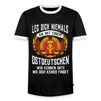 Ostdeutschland Geschenk Osten Ossi DDR Ostalgie - Männer Kontrast-T-Shirt - Schwarz/Weiß - Vorne - AI Model Female 172 light (172cm) & AI Model Male 178 light (178cm)