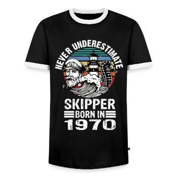 Never Underestimate Skipper né en 1970 - T-shirt contrasté Homme - noir/blanc - Devant - AI Model Female 172 light (172cm) & AI Model Male 178 light (178cm)