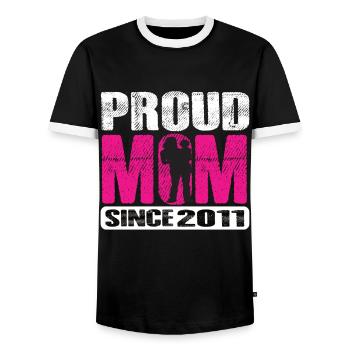 Maman fière depuis 2011 - T-shirt contrasté Homme - noir/blanc - Devant - AI Model Female 172 light (172cm) & AI Model Male 178 light (178cm)