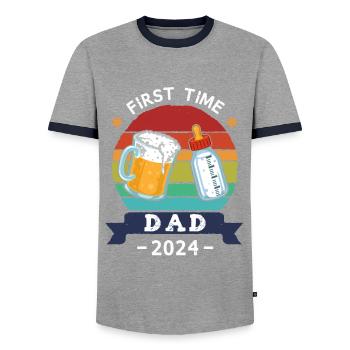 First Time Dad 2024 - Männer Kontrast-T-Shirt - Grau/Navy  - Vorne - AI Model Female 172 light (172cm) & AI Model Male 178 light (178cm)