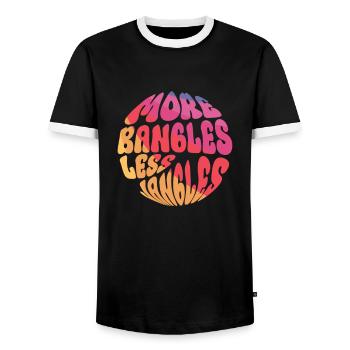Plus de bracelets, moins de jangles - Costume hippie - T-shirt contrasté Homme - noir/blanc - Devant - AI Model Female 172 light (172cm) & AI Model Male 178 light (178cm)