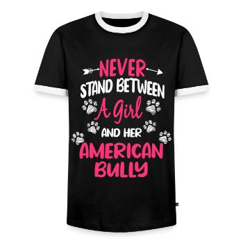 Ne vous tenez jamais entre une fille et sa brute américaine - T-shirt contrasté Homme - noir/blanc - Devant - AI Model Female 172 light (172cm) & AI Model Male 178 light (178cm)