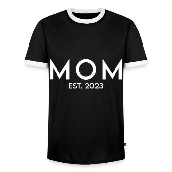Mom est 2023 zur Mama 2023 befördert - Männer Kontrast-T-Shirt - Schwarz/Weiß - Vorne - AI Model Female 172 light (172cm) & AI Model Male 178 light (178cm)