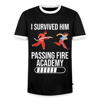 Je lui ai survécu comme il l’a fait à l’Académie des pompiers - T-shirt contrasté Homme - noir/blanc - Devant - AI Model Female 172 light (172cm) & AI Model Male 178 light (178cm)