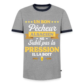Pêcheur Alsacien Alsace Humour Pêche - T-shirt contrasté Homme - gris/marine  - Devant - AI Model Female 172 light (172cm) & AI Model Male 178 light (178cm)