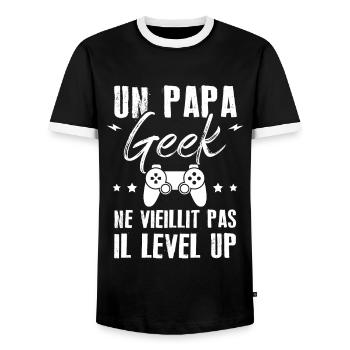 Un papa geek ne vieillit pas il level up - T-shirt contrasté Homme - noir/blanc - Devant - AI Model Female 172 light (172cm) & AI Model Male 178 light (178cm)