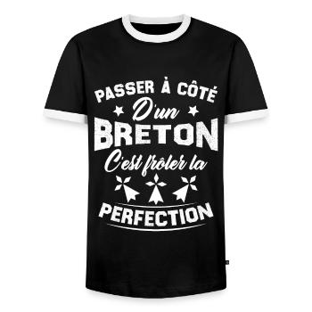Passer à côté d'un breton frôler la perfection - T-shirt contrasté Homme - noir/blanc - Devant - AI Model Female 172 light (172cm) & AI Model Male 178 light (178cm)