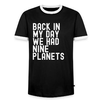 Pluto Never Forget Back In My Day 9 Planets - Männer Kontrast-T-Shirt - Schwarz/Weiß - Vorne - AI Model Female 172 light (172cm) & AI Model Male 178 light (178cm)