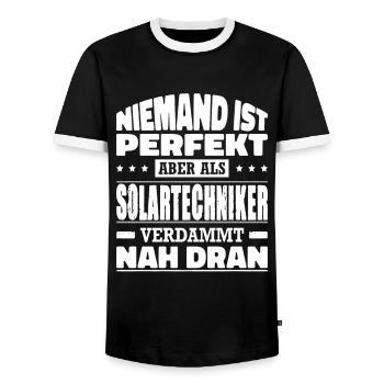 Niemand Ist Perfekt Solartechniker Photovoltaik - Männer Kontrast-T-Shirt - Schwarz/Weiß - Vorne - AI Model Female 172 light (172cm) & AI Model Male 178 light (178cm)