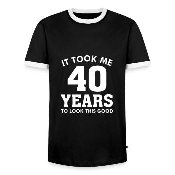 Il m’a fallu 40 ans pour être aussi belle - T-shirt contrasté Homme - noir/blanc - Devant - AI Model Female 172 light (172cm) & AI Model Male 178 light (178cm)
