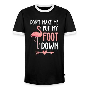 Flamant rose ne me fait pas mettre le pied à terre - T-shirt contrasté Homme - noir/blanc - Devant - AI Model Female 172 light (172cm) & AI Model Male 178 light (178cm)