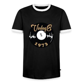 1973 Vintage - Männer Kontrast-T-Shirt - Schwarz/Weiß - Vorne - AI Model Female 172 light (172cm) & AI Model Male 178 light (178cm)