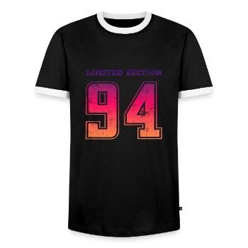 Vintage 1994 - Männer Kontrast-T-Shirt - Schwarz/Weiß - Vorne - AI Model Female 172 light (172cm) & AI Model Male 178 light (178cm)