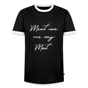YOGA DESIGN GESCHENK YOGI BALANCE CORE OM NAMASTE - Männer Kontrast-T-Shirt - Schwarz/Weiß - Vorne - AI Model Female 172 light (172cm) & AI Model Male 178 light (178cm)