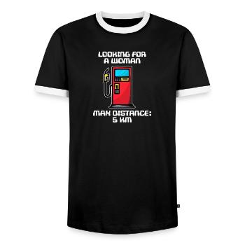Elektrische Energie Statement Tanken Zapfsäule - Männer Kontrast-T-Shirt - Schwarz/Weiß - Vorne - AI Model Female 172 light (172cm) & AI Model Male 178 light (178cm)
