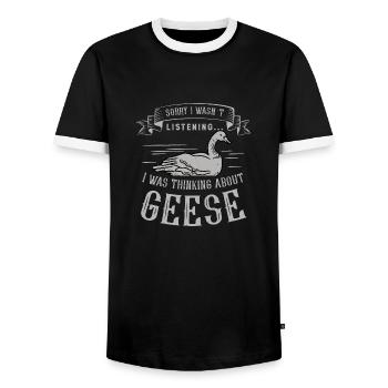 En pensant aux oies, jolies oies, oiseaux sauvages - T-shirt contrasté Homme - noir/blanc - Devant - AI Model Female 172 light (172cm) & AI Model Male 178 light (178cm)