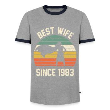 Meilleure épouse depuis 1983 - T-shirt contrasté Homme - gris/marine  - Devant - AI Model Female 172 light (172cm) & AI Model Male 178 light (178cm)