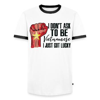 Fierté vietnamienne Drapeau vietnamien - T-shirt contrasté Homme - blanc/noir - Devant - AI Model Female 172 light (172cm) & AI Model Male 178 dark (178cm)