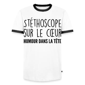 Stéthoscope au cœur, humour dans la tête - T-shirt contrasté Homme - blanc/noir - Devant - AI Model Female 172 light (172cm) & AI Model Male 178 dark (178cm)
