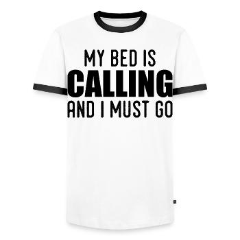 My bed is calling and i must go - T-shirt contrasté Homme - blanc/noir - Devant - AI Model Female 172 light (172cm) & AI Model Male 178 dark (178cm)