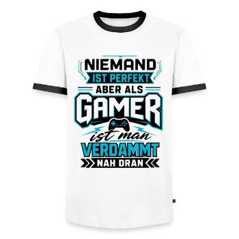 Niemand ist perfekt aber als Gamer - Männer Kontrast-T-Shirt - Weiß/Schwarz - Vorne - AI Model Female 172 light (172cm) & AI Model Male 178 dark (178cm)