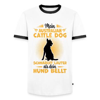 Australian Cattle Dog schnarcht lauter - Männer Kontrast-T-Shirt - Weiß/Schwarz - Vorne - AI Model Female 172 light (172cm) & AI Model Male 178 dark (178cm)