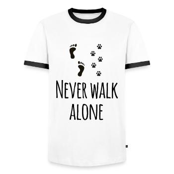 never walk alone - Männer Kontrast-T-Shirt - Weiß/Schwarz - Vorne - AI Model Female 172 light (172cm) & AI Model Male 178 dark (178cm)
