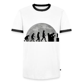 Gamer Evolution Mond Gaming Zocken Video Game - Männer Kontrast-T-Shirt - Weiß/Schwarz - Vorne - AI Model Female 172 light (172cm) & AI Model Male 178 dark (178cm)