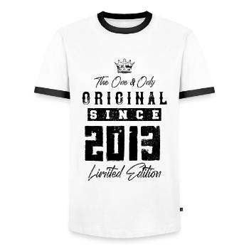 2013 limited edition - Männer Kontrast-T-Shirt - Weiß/Schwarz - Vorne - AI Model Female 172 light (172cm) & AI Model Male 178 dark (178cm)