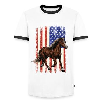 Pferd vor der amerikanischen Flagge, 4. Juli. - Männer Kontrast-T-Shirt - Weiß/Schwarz - Vorne - AI Model Female 172 light (172cm) & AI Model Male 178 dark (178cm)