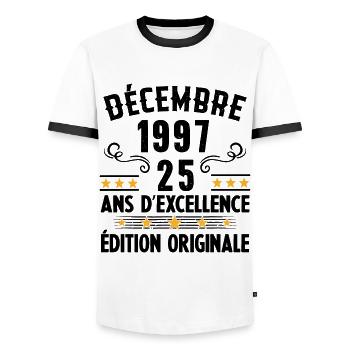 25 Ans Anniversaire Vintage Né(e) en Décembre 1997 - T-shirt contrasté Homme - blanc/noir - Devant - AI Model Female 172 light (172cm) & AI Model Male 178 dark (178cm)