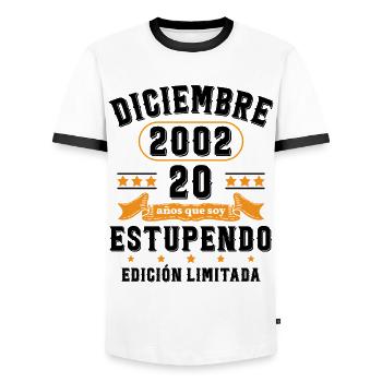 20 Ans Anniversaire Vintage Né(e) en Décembre 2002 - T-shirt contrasté Homme - blanc/noir - Devant - AI Model Female 172 light (172cm) & AI Model Male 178 dark (178cm)