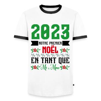 Notre premier Noël en tant que M. et Mme 2023 - T-shirt contrasté Homme - blanc/noir - Devant - AI Model Female 172 light (172cm) & AI Model Male 178 dark (178cm)