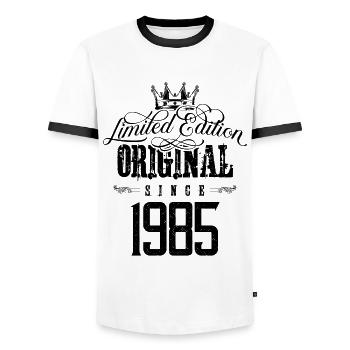 1985 limited edition - Männer Kontrast-T-Shirt - Weiß/Schwarz - Vorne - AI Model Female 172 light (172cm) & AI Model Male 178 dark (178cm)