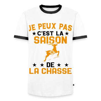 C'est La Saison De La Chasse Humour Chasseur - T-shirt contrasté Homme - blanc/noir - Devant - AI Model Female 172 light (172cm) & AI Model Male 178 dark (178cm)