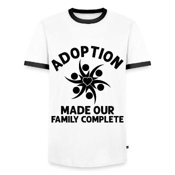 L’adoption a rendu notre famille complètement cœur - T-shirt contrasté Homme - blanc/noir - Devant - AI Model Female 172 light (172cm) & AI Model Male 178 dark (178cm)