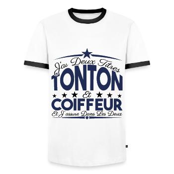 J'ai deux titres tonton et Coiffeur Cadeau Tonton. - T-shirt contrasté Homme - blanc/noir - Devant - AI Model Female 172 light (172cm) & AI Model Male 178 dark (178cm)