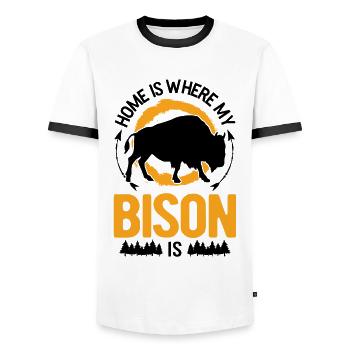 La maison est l’endroit où se trouve mon buffle - T-shirt contrasté Homme - blanc/noir - Devant - AI Model Female 172 light (172cm) & AI Model Male 178 dark (178cm)